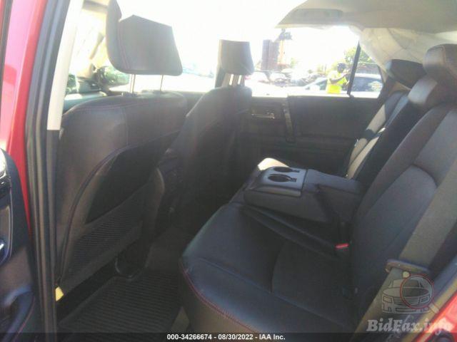 toyota-4runner-2021-jteru5jr0m5863097-img8.jpg