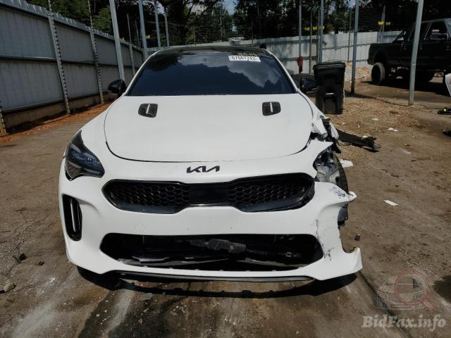 kia-stinger-gt-2022-knae45lc5n6103543-img5.jpg